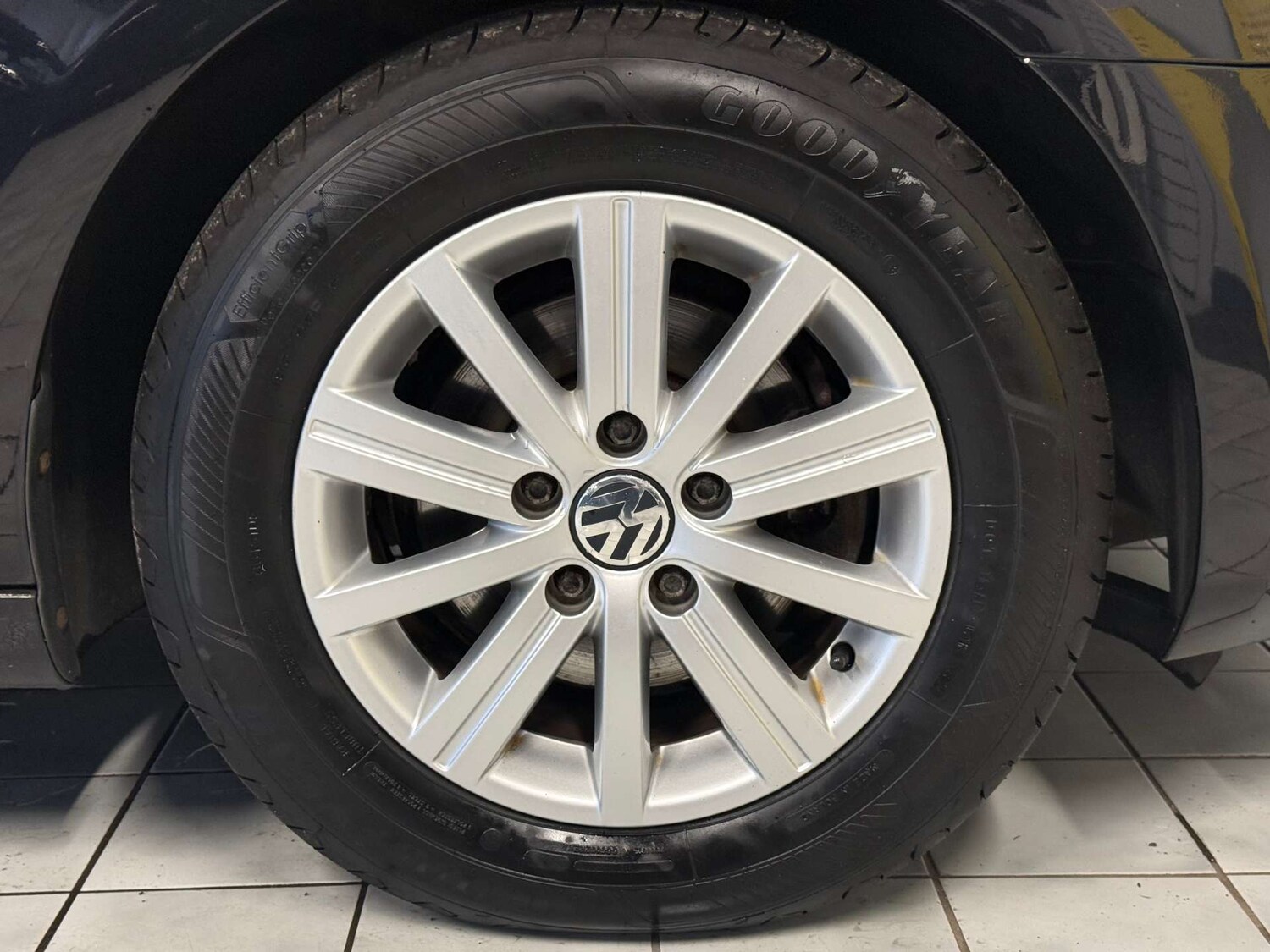 Used Volkswagen Golf 2011 for sale - 77851725: Photo 15