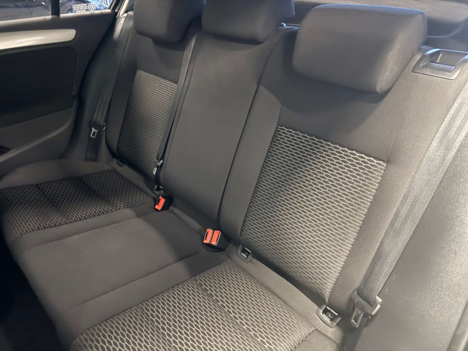 Used Volkswagen Golf 2011 for sale - 77851725: Photo 21