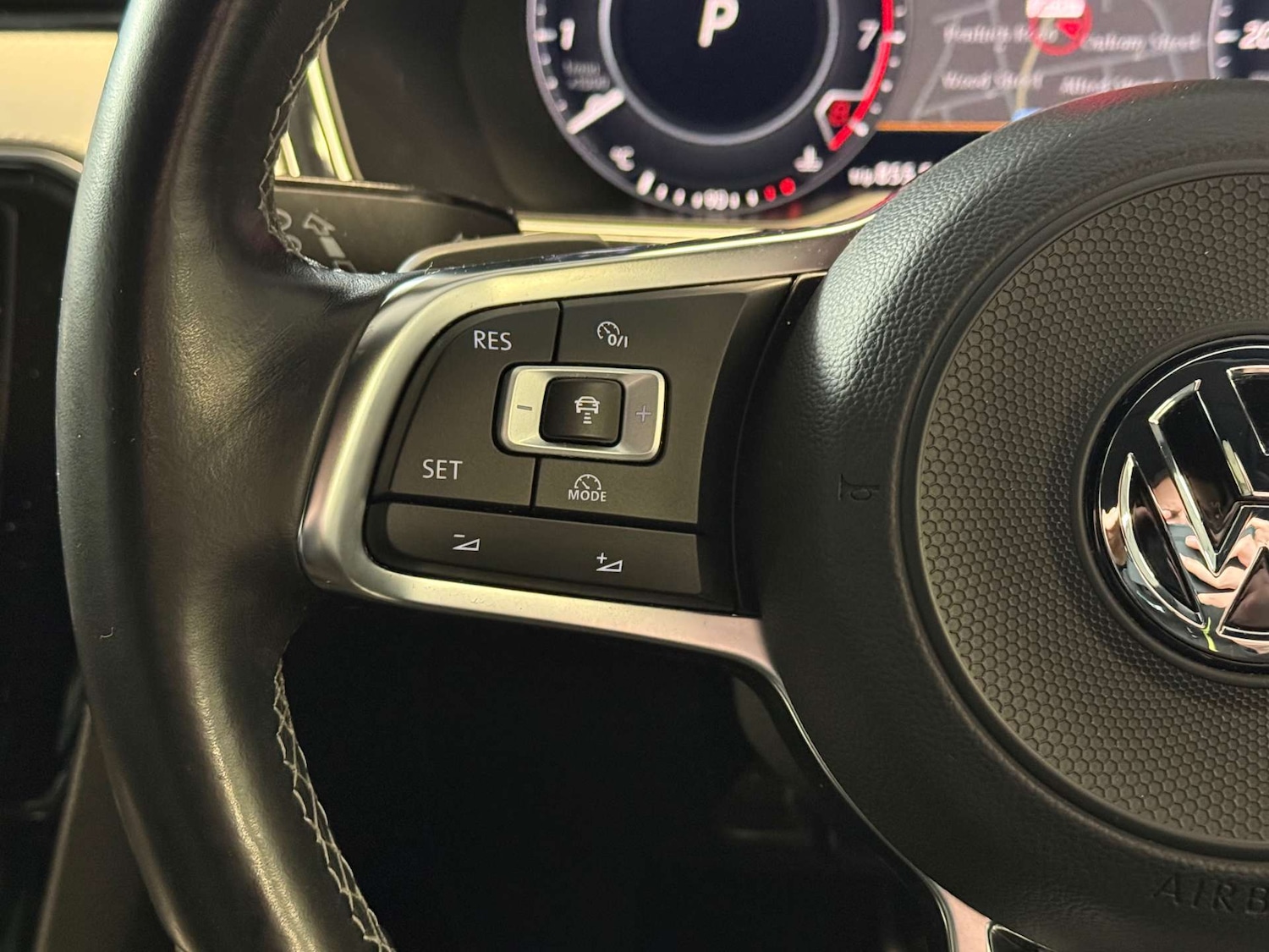 Used Volkswagen Arteon 2017 for sale - 77326135: Photo 18