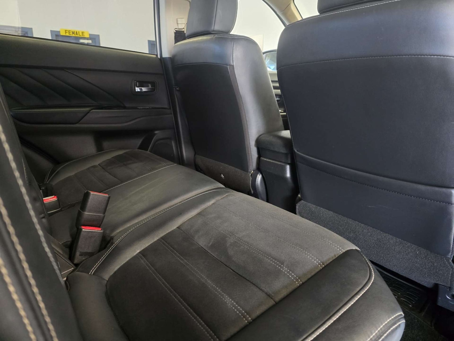 Used Mitsubishi Outlander 2016 for sale - 77129810: Photo 21