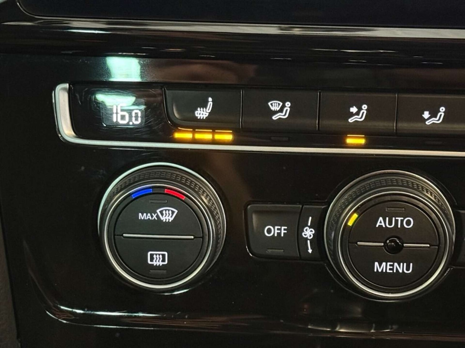 Used Volkswagen Golf 2018 for sale - 77151088: Photo 20