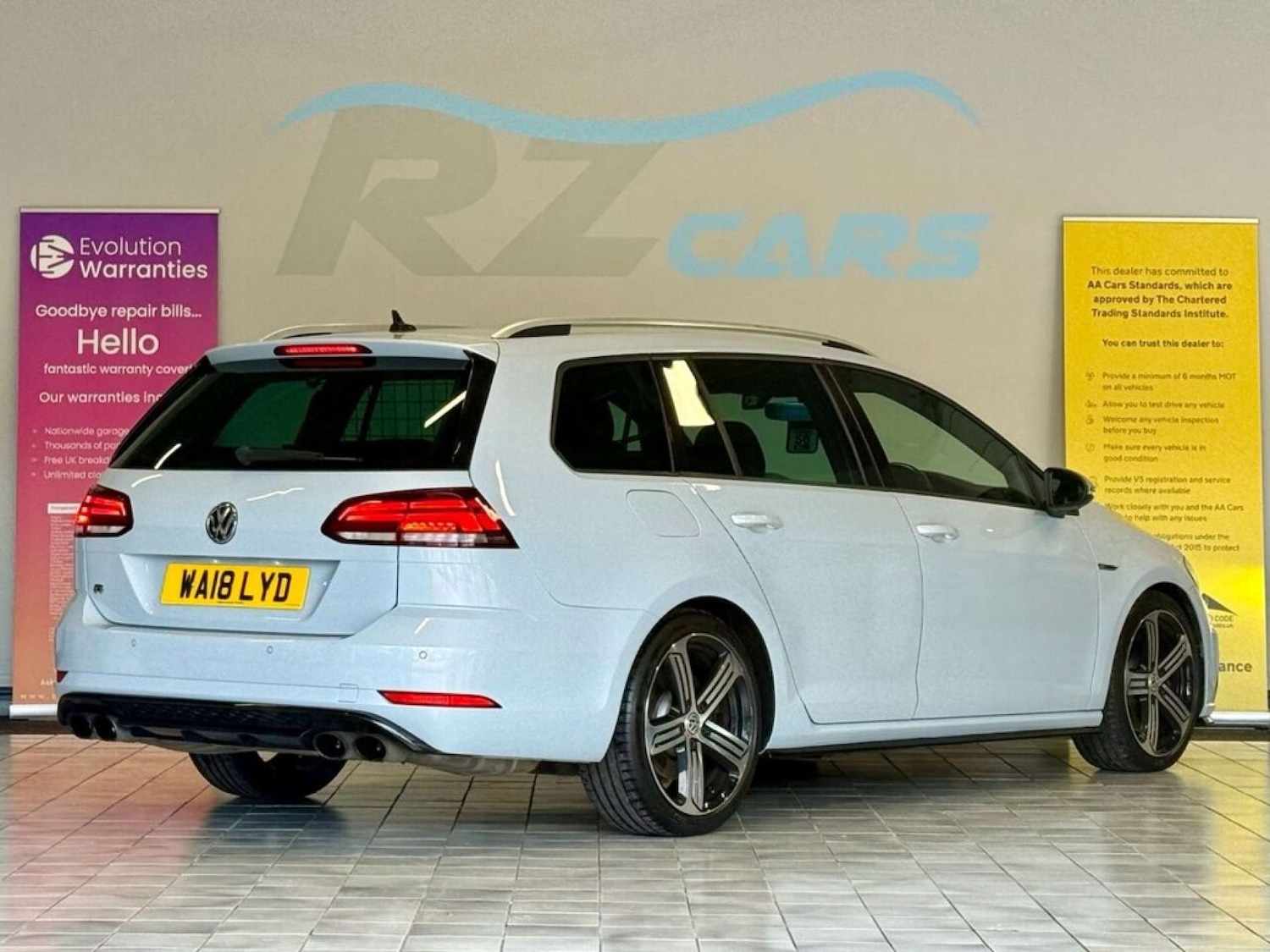 Used Volkswagen Golf 2018 for sale - 77151088: Photo 3