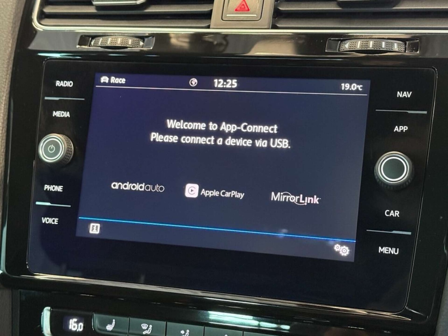 Used Volkswagen Golf 2018 for sale - 77151088: Photo 31