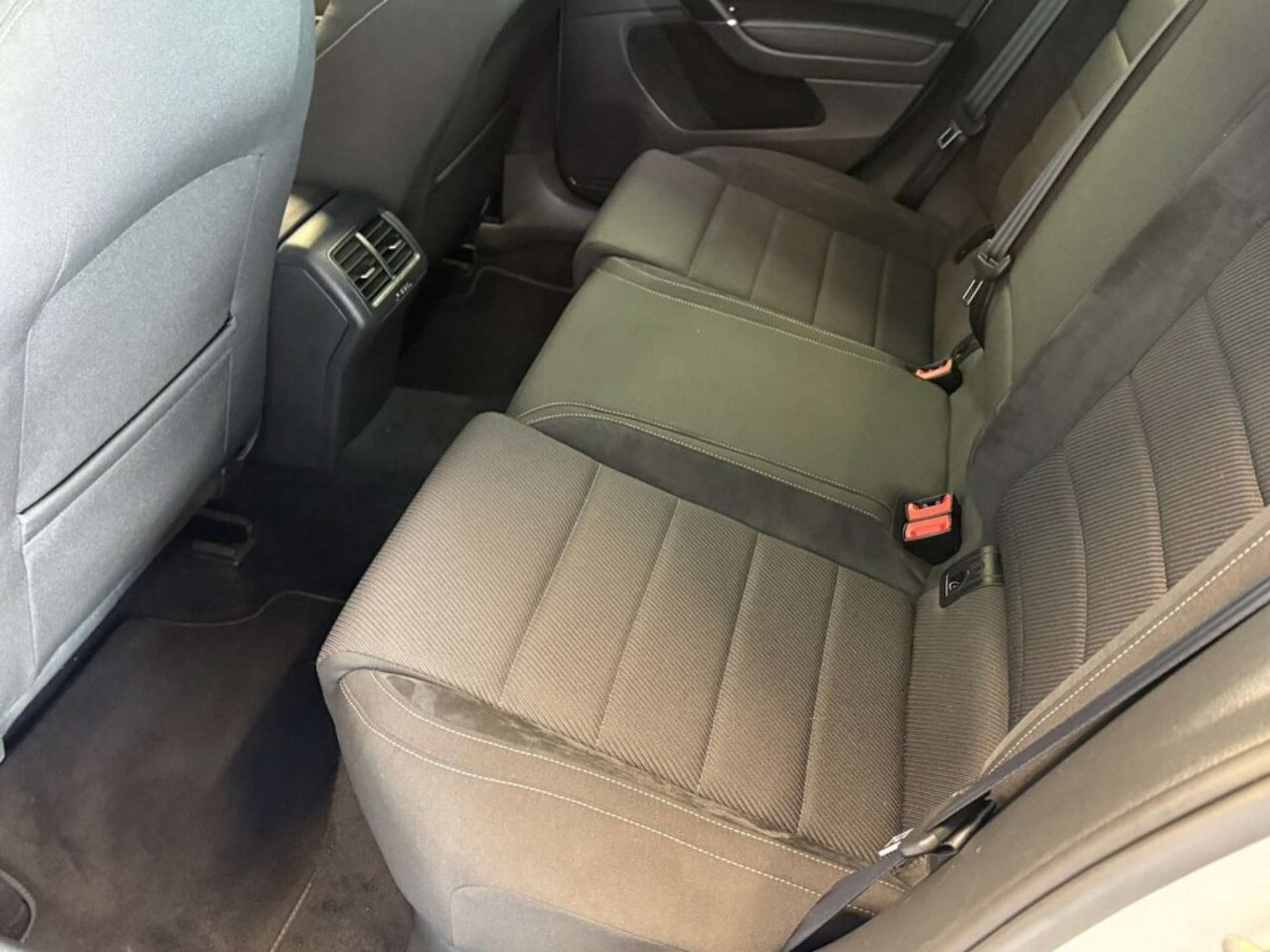 Used Volkswagen Golf 2018 for sale - 77151088: Photo 36