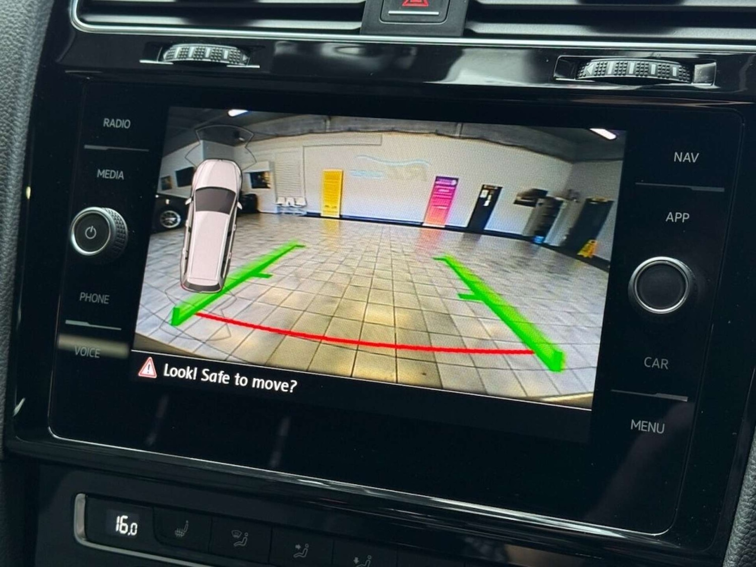 Used Volkswagen Golf 2018 for sale - 77151088: Photo 47