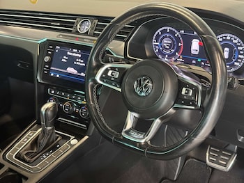 Used Volkswagen Passat 2018 for sale - 78475091: Photo