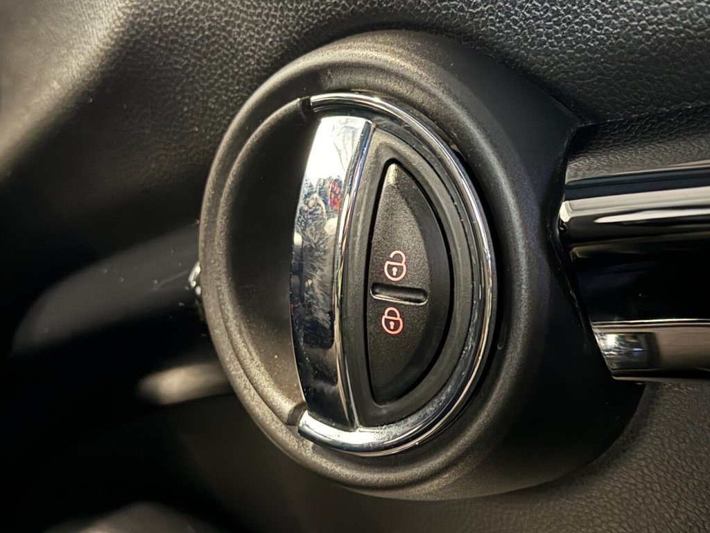 Used MINI Hatch 2015 for sale - 76640409: Photo 16