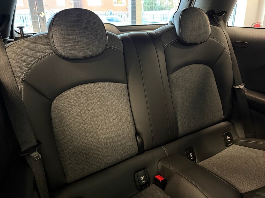 Used MINI Hatch 2015 for sale - 76640409: Photo 34