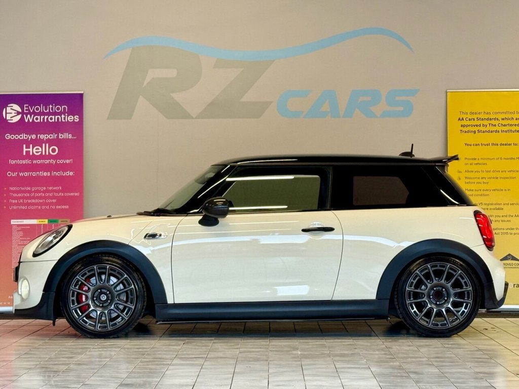 Used MINI Hatch 2015 for sale - 76640409: Photo 36