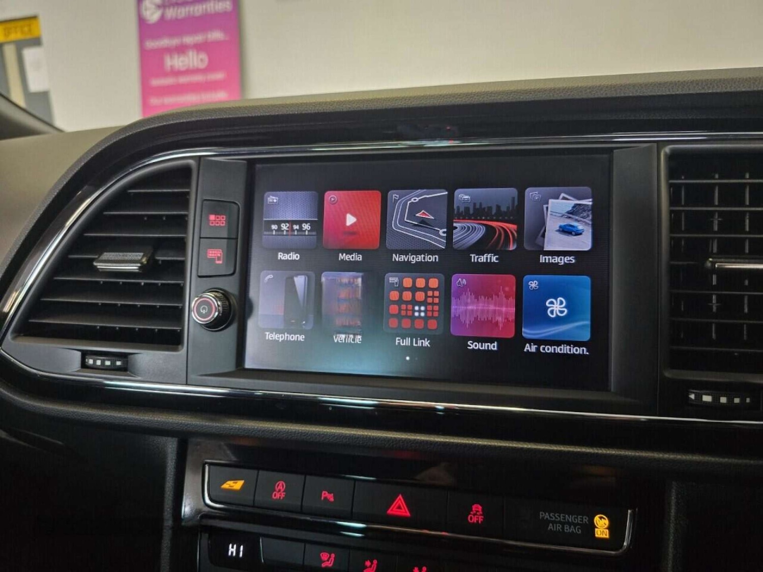 Used SEAT Leon 2018 for sale - 76601118: Photo 8