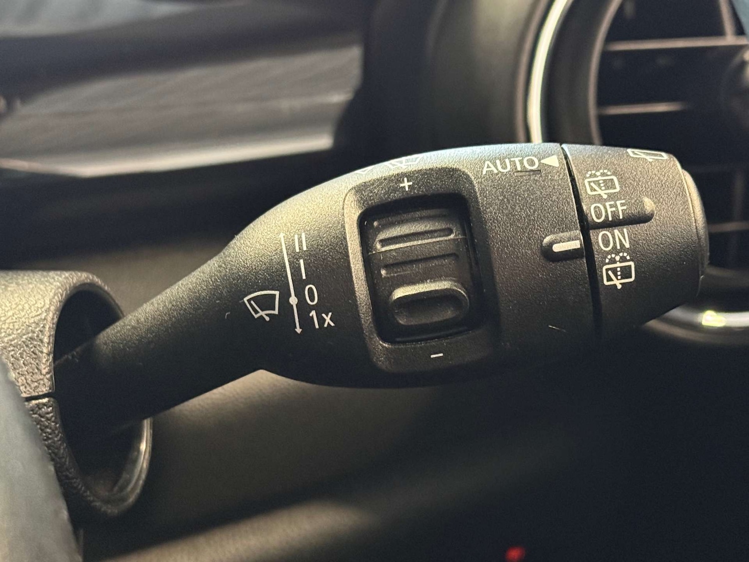 Used MINI Hatch 2017 for sale - 76934882: Photo 17