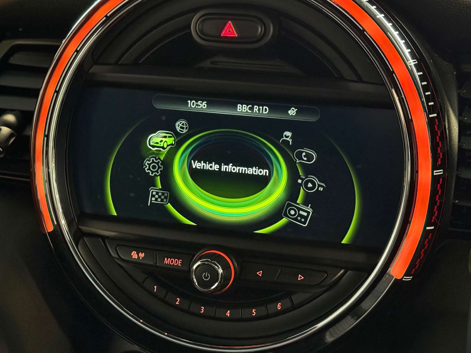 Used MINI Hatch 2017 for sale - 76934882: Photo 22