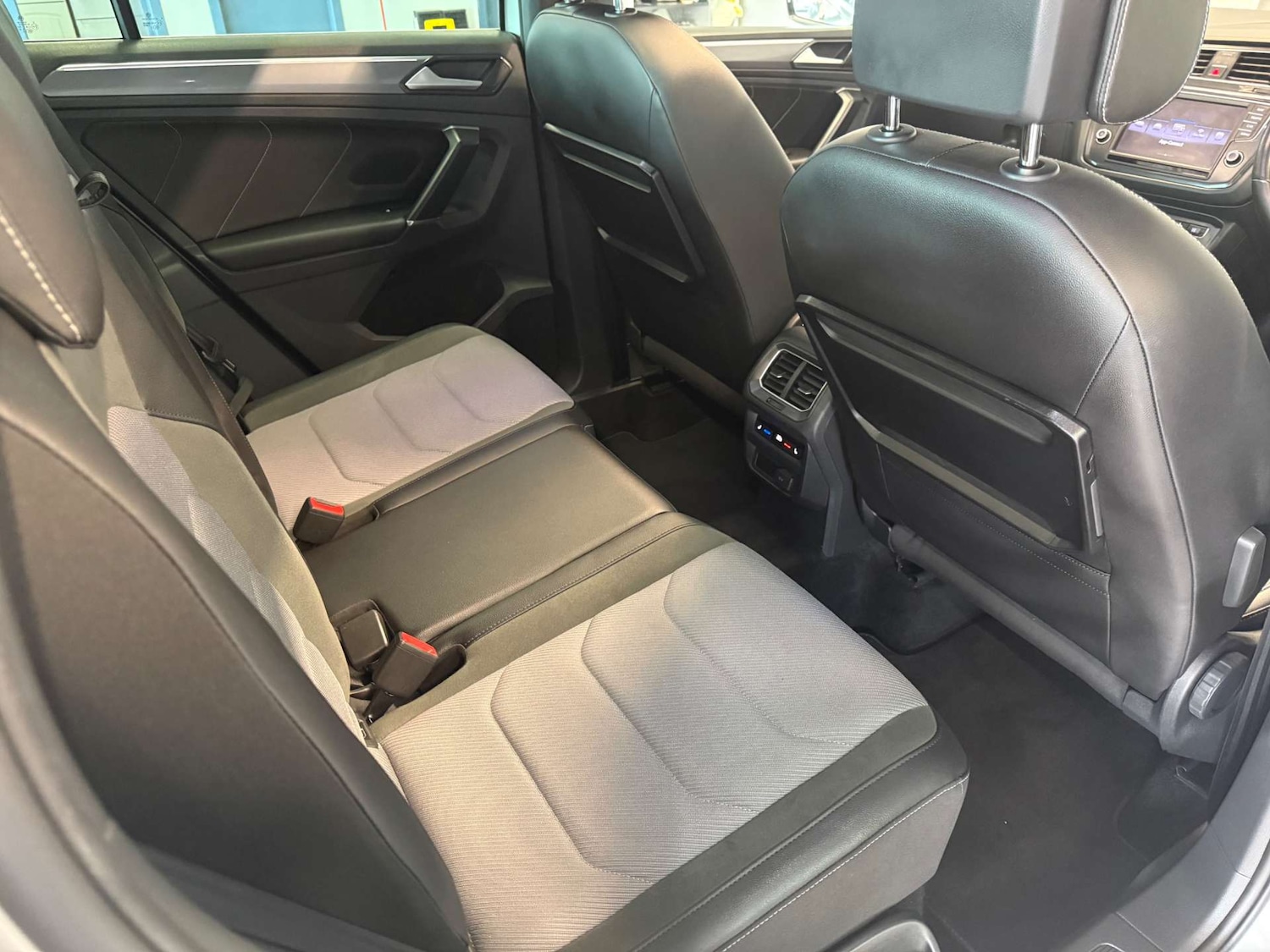 Used Volkswagen Tiguan 2017 for sale - 78182110: Photo 29