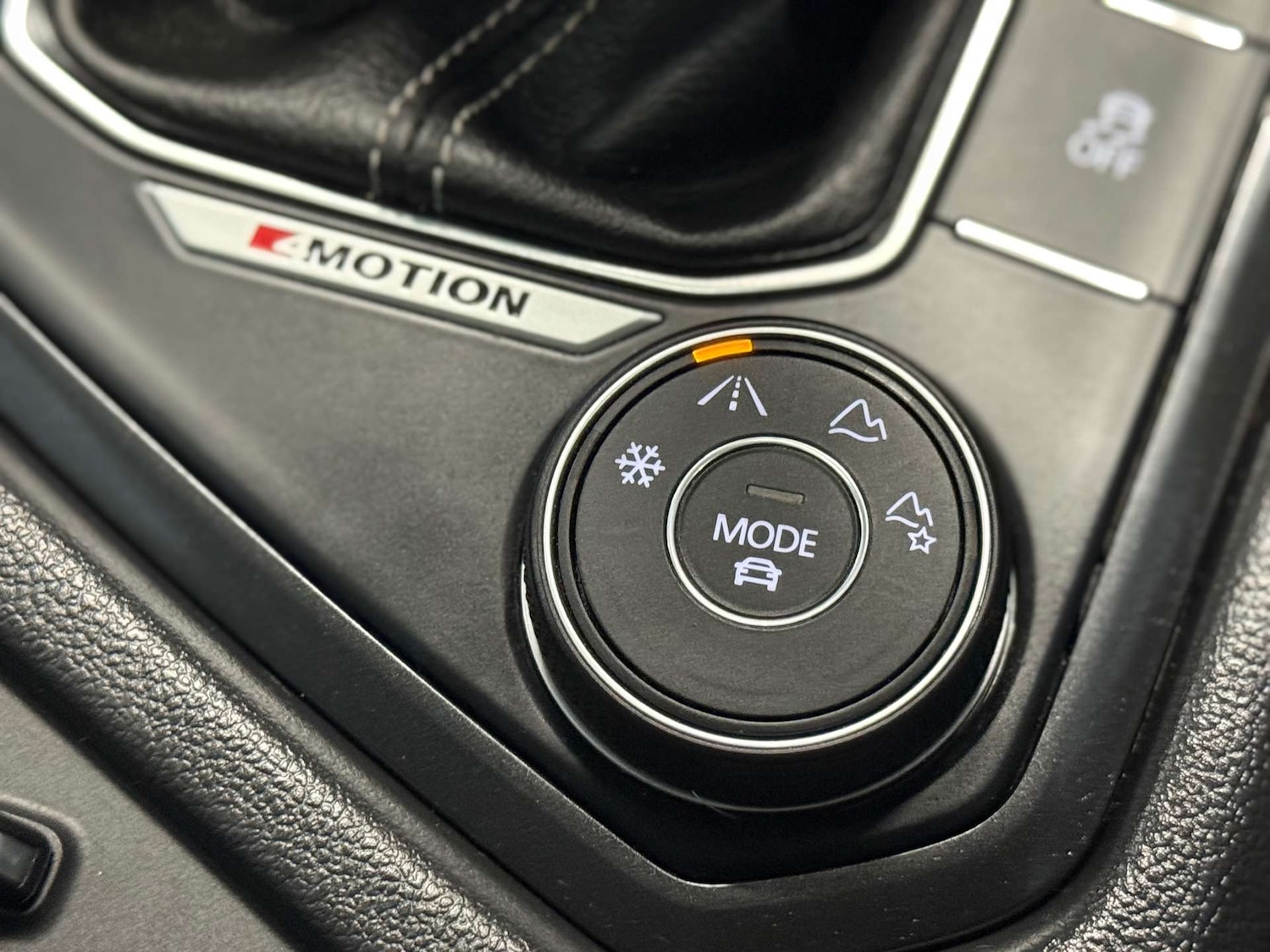 Used Volkswagen Tiguan 2017 for sale - 78182110: Photo 34