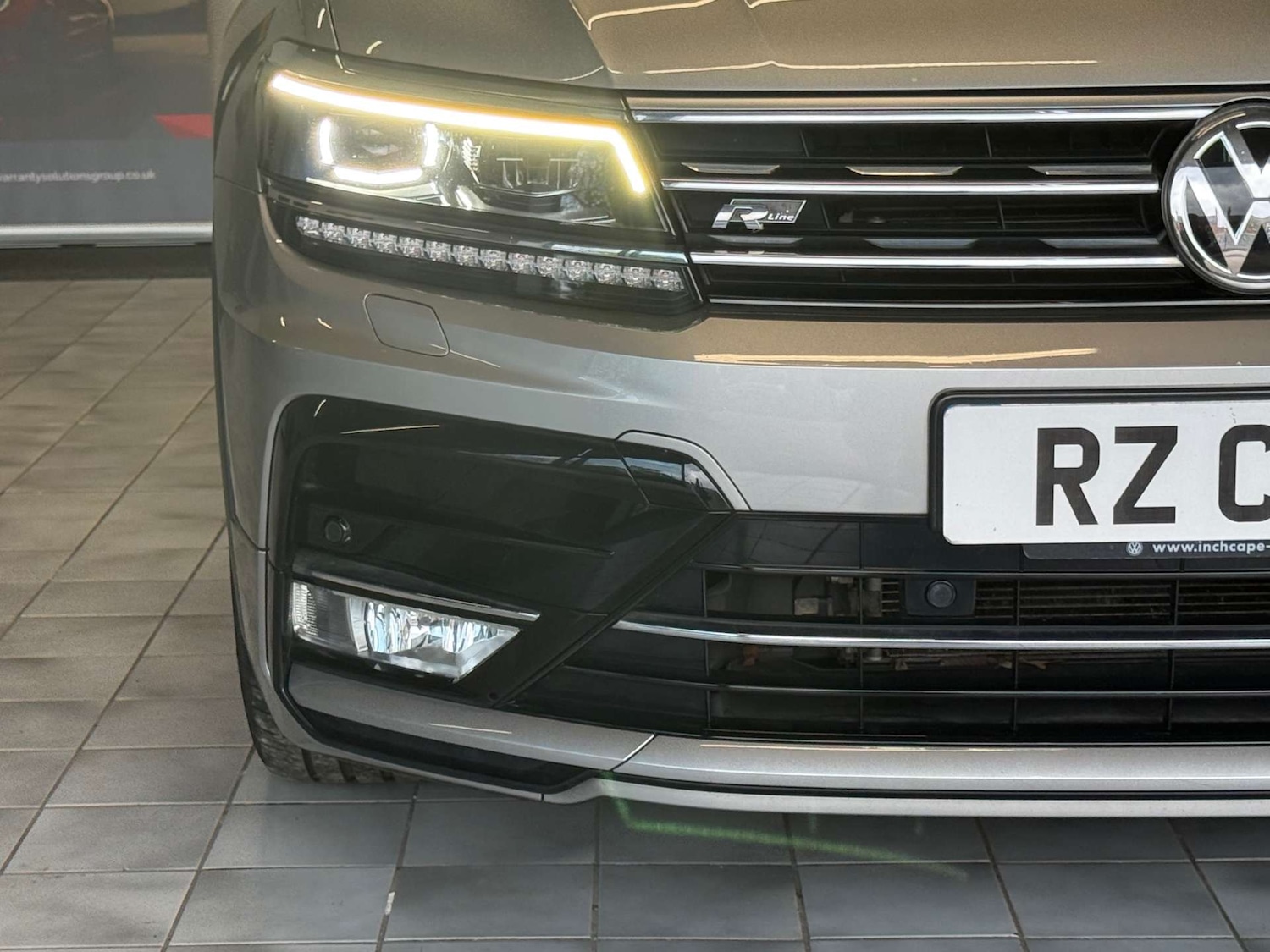 Used Volkswagen Tiguan 2017 for sale - 78182110: Photo 4