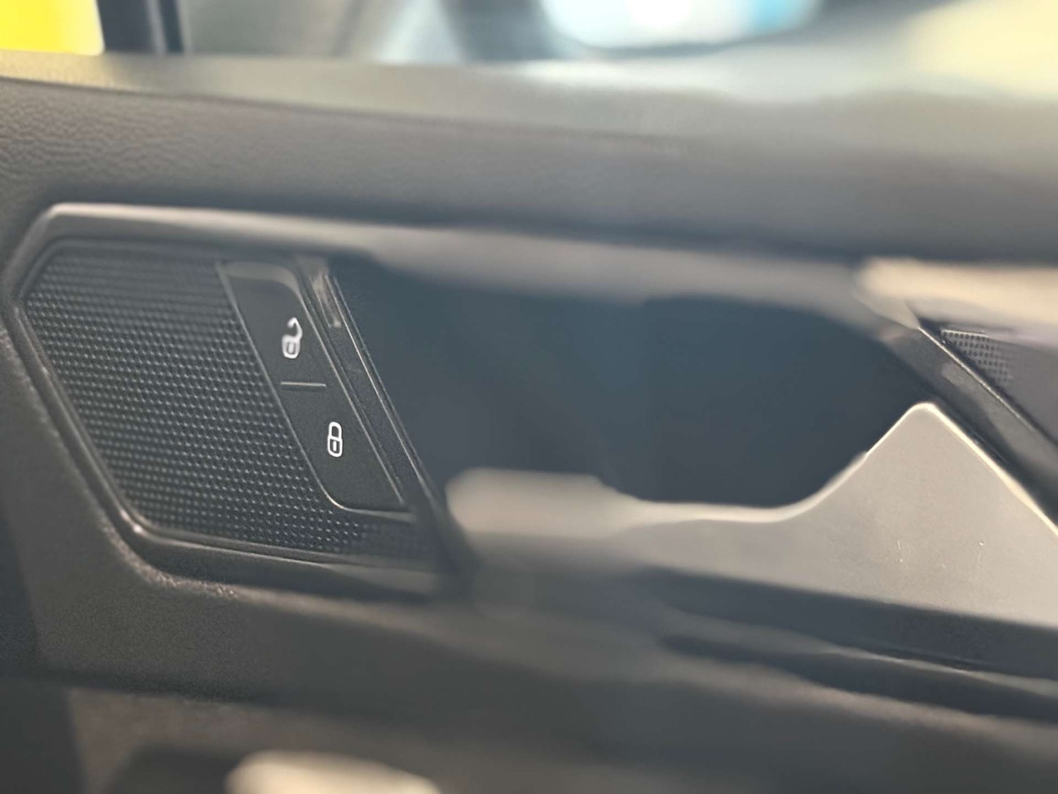 Used Volkswagen Tiguan 2017 for sale - 78182110: Photo 42