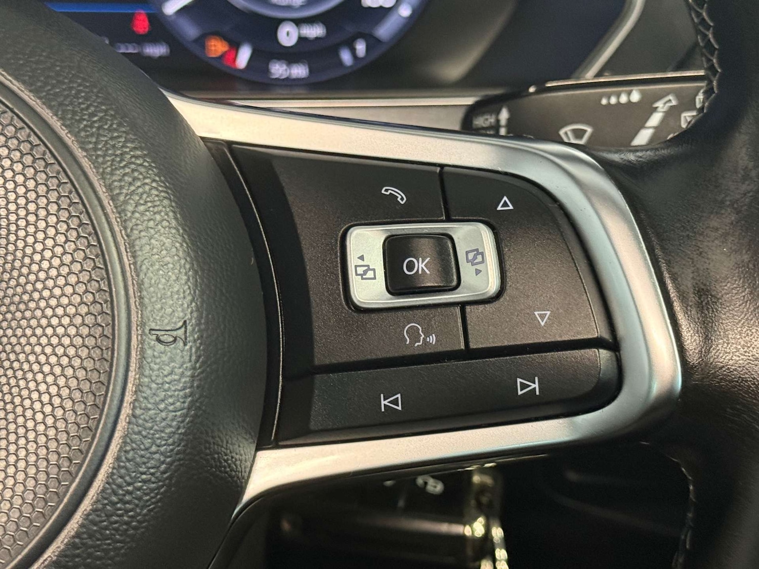 Used Volkswagen Tiguan 2017 for sale - 78182110: Photo 48