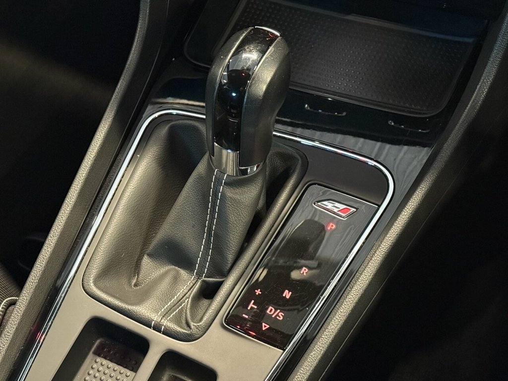 Used SEAT Leon 2018 for sale - 76640383: Photo 9