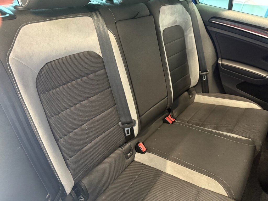 Used Volkswagen Golf 2016 for sale - 76640387: Photo 31