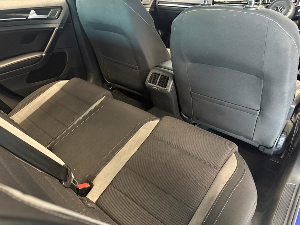 Used Volkswagen Golf 2016 for sale - 76640387: Photo 32