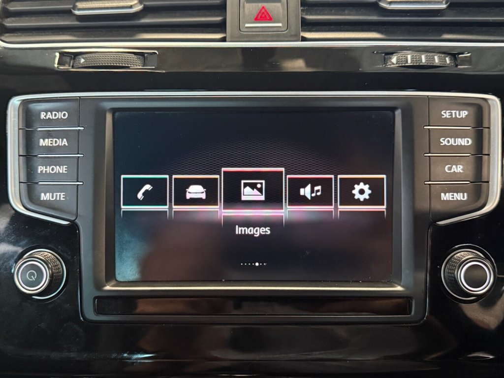 Used Volkswagen Golf 2016 for sale - 76640387: Photo 40