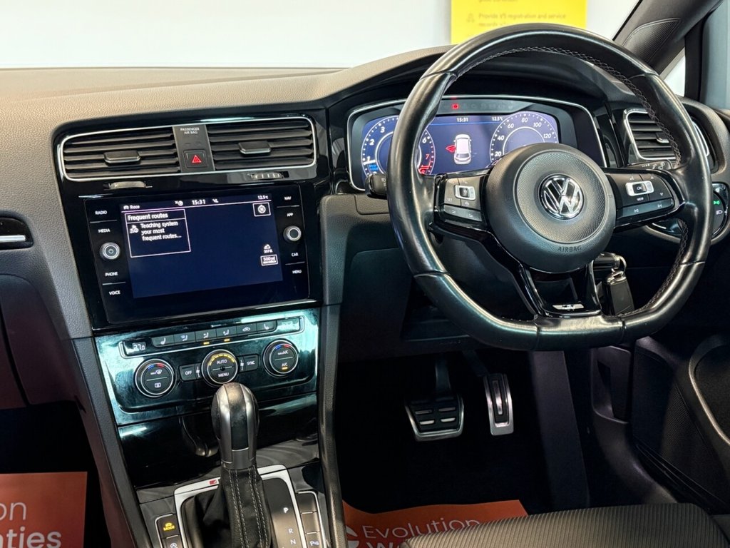 Used Volkswagen Golf 2019 for sale - 76640385: Photo 10