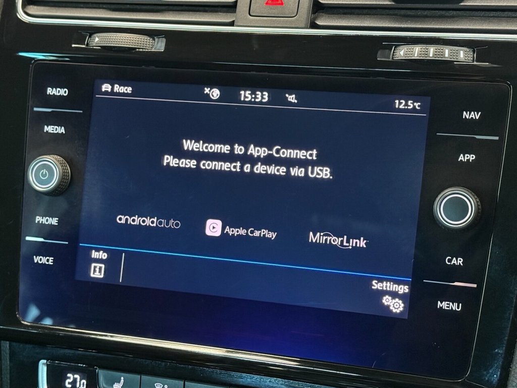 Used Volkswagen Golf 2019 for sale - 76640385: Photo 22