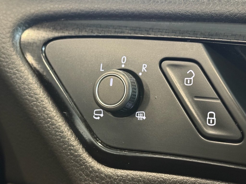 Used Volkswagen Golf 2019 for sale - 76640385: Photo 30