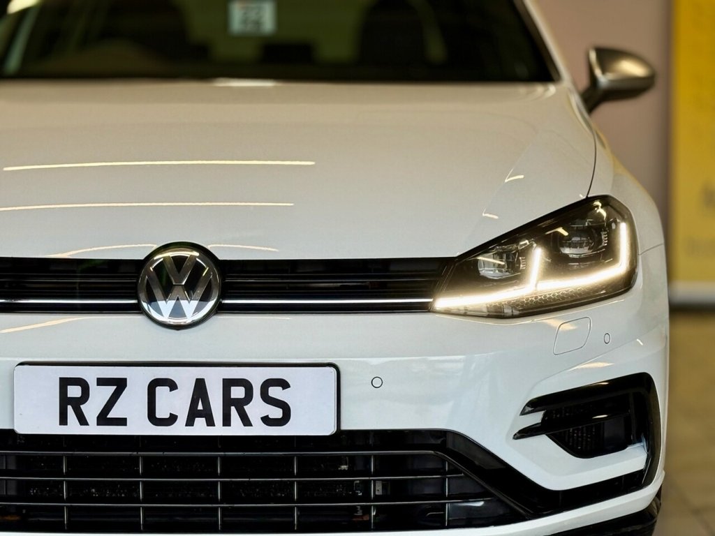 Used Volkswagen Golf 2019 for sale - 76640385: Photo 39