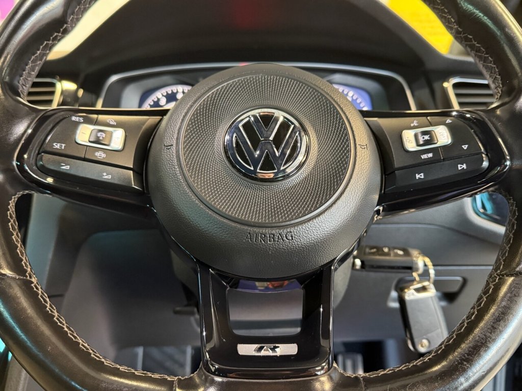 Used Volkswagen Golf 2019 for sale - 76698580: Photo 10