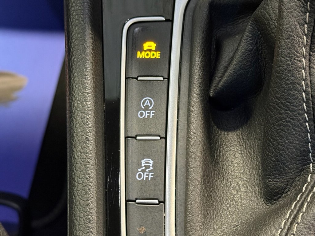 Used Volkswagen Golf 2019 for sale - 76698580: Photo 32