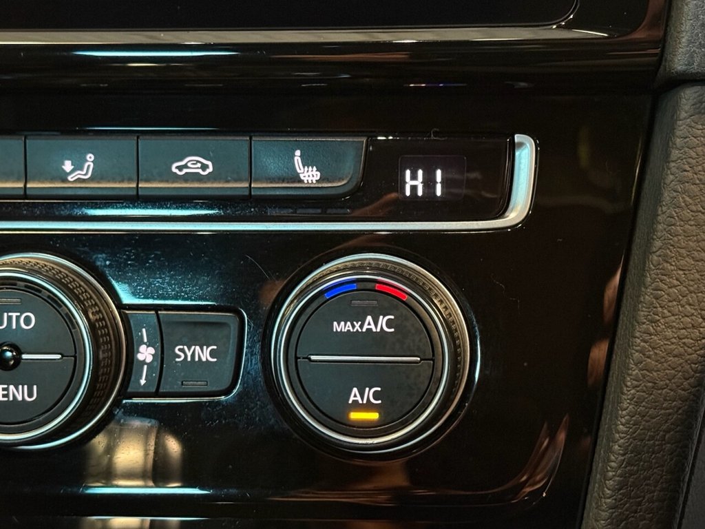 Used Volkswagen Golf 2019 for sale - 76698580: Photo 35