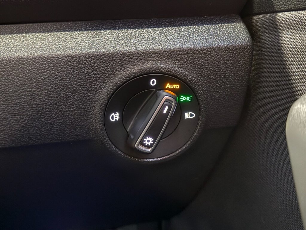 Used Volkswagen T-Roc 2021 for sale - 76698850: Photo 11