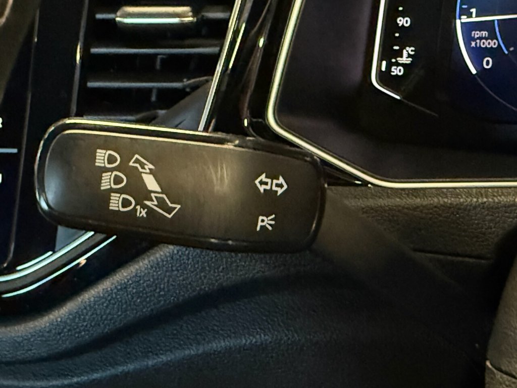 Used Volkswagen T-Roc 2021 for sale - 76698850: Photo 13