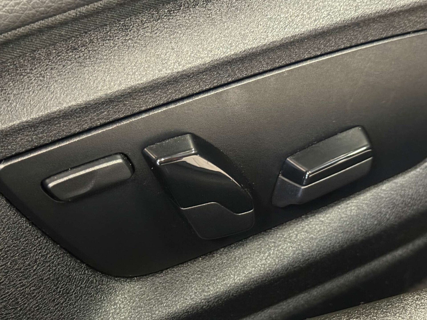 Used BMW 5 Series 2019 for sale - 77469913: Photo 37