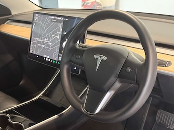 Used Tesla Model 3 2020 for sale - 78829111: Photo