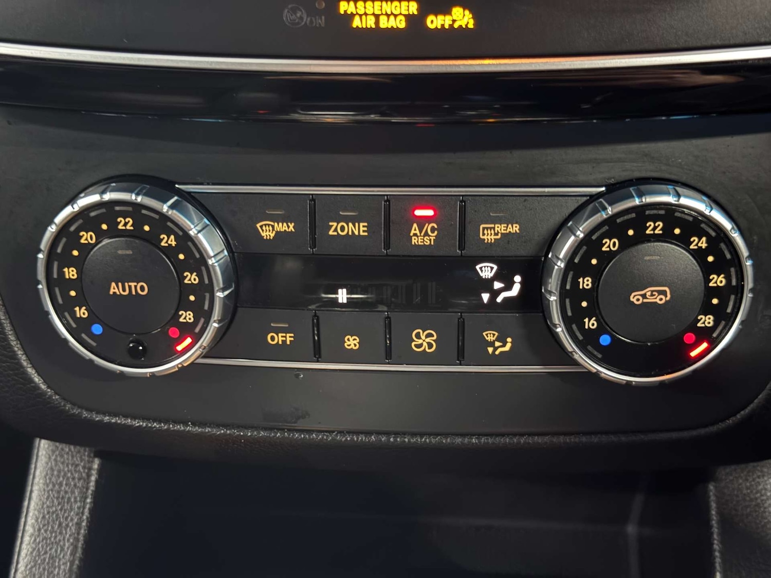 Used Mercedes-Benz GLE 2017 for sale - 77621904: Photo 39