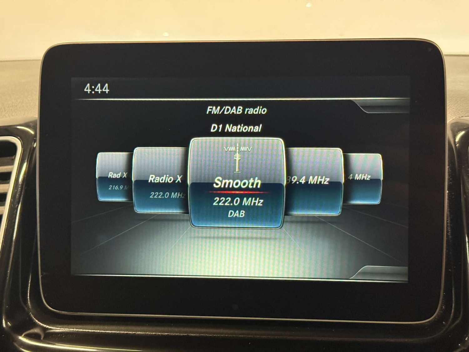 Used Mercedes-Benz GLE 2017 for sale - 77621904: Photo 42