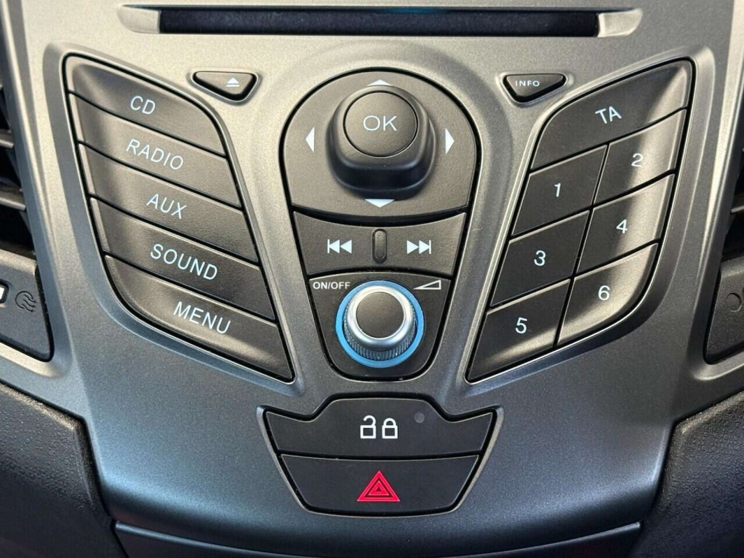 Used Ford Fiesta 2014 for sale - 76762015: Photo 19