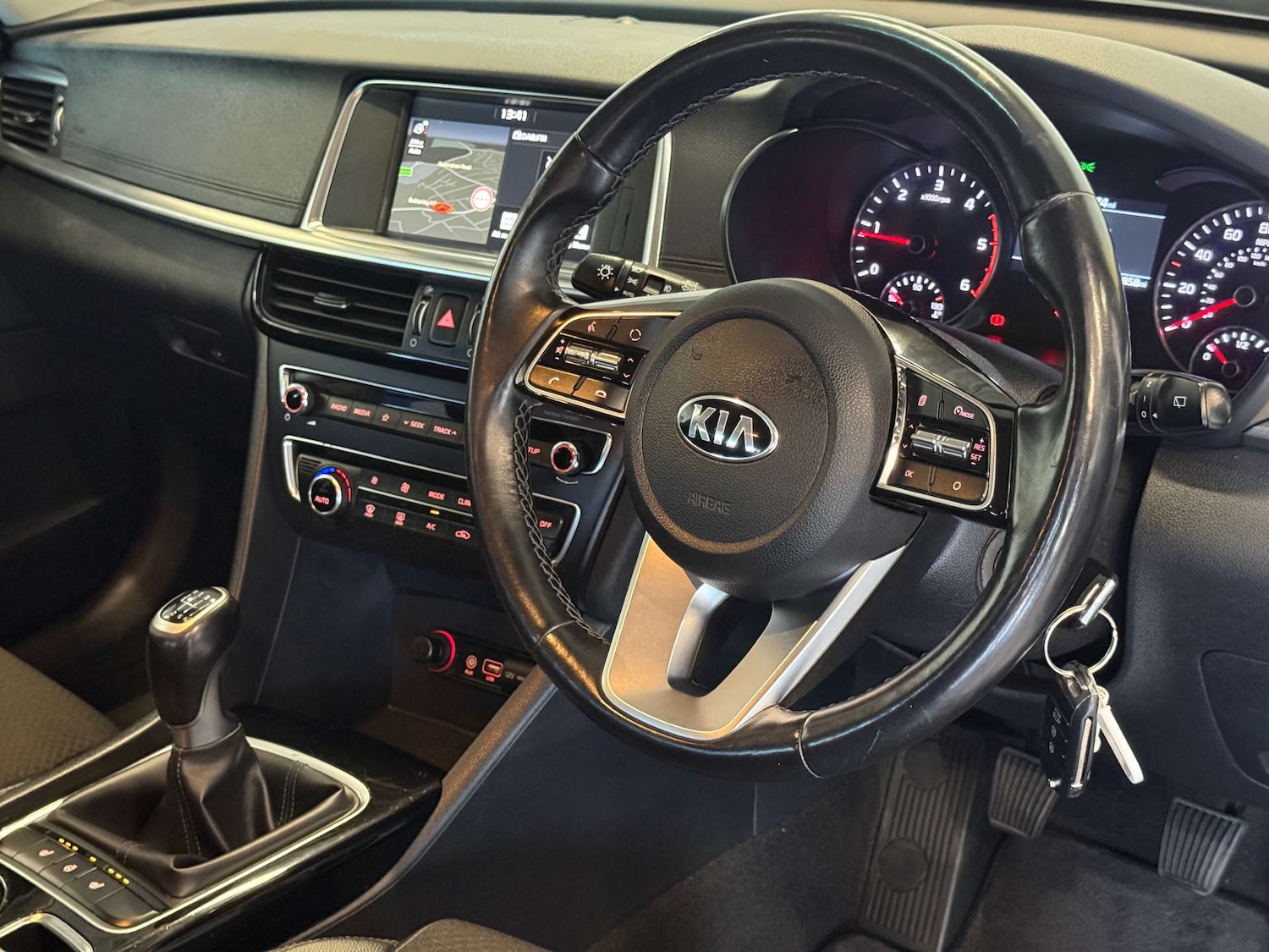 Used Kia Optima 2019 for sale - 78111349: Photo 2