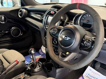 Used MINI Hatch 2015 for sale - 76829764: Photo