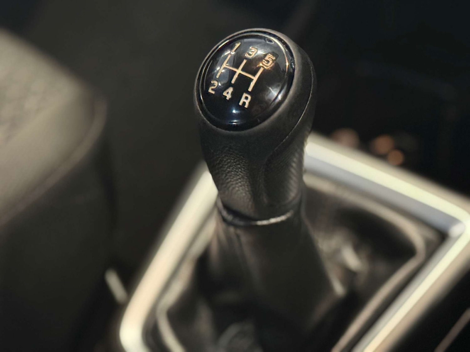 Used Suzuki Swift 2018 for sale - 77759669: Photo 3