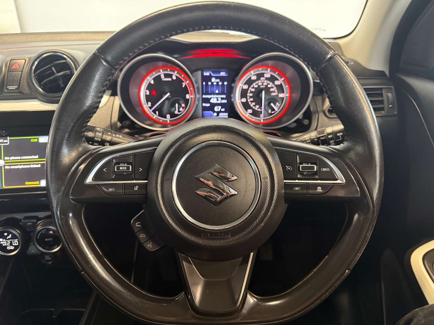 Used Suzuki Swift 2018 for sale - 77759669: Photo 7