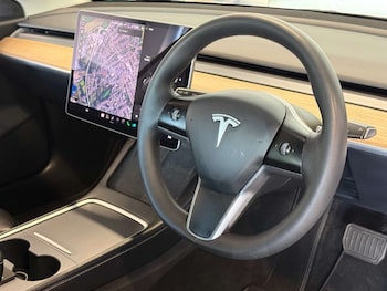Used Tesla Model 3 2020 for sale - 79393377: Photo