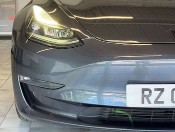 Used Tesla Model 3 2020 for sale - 79393377: Photo