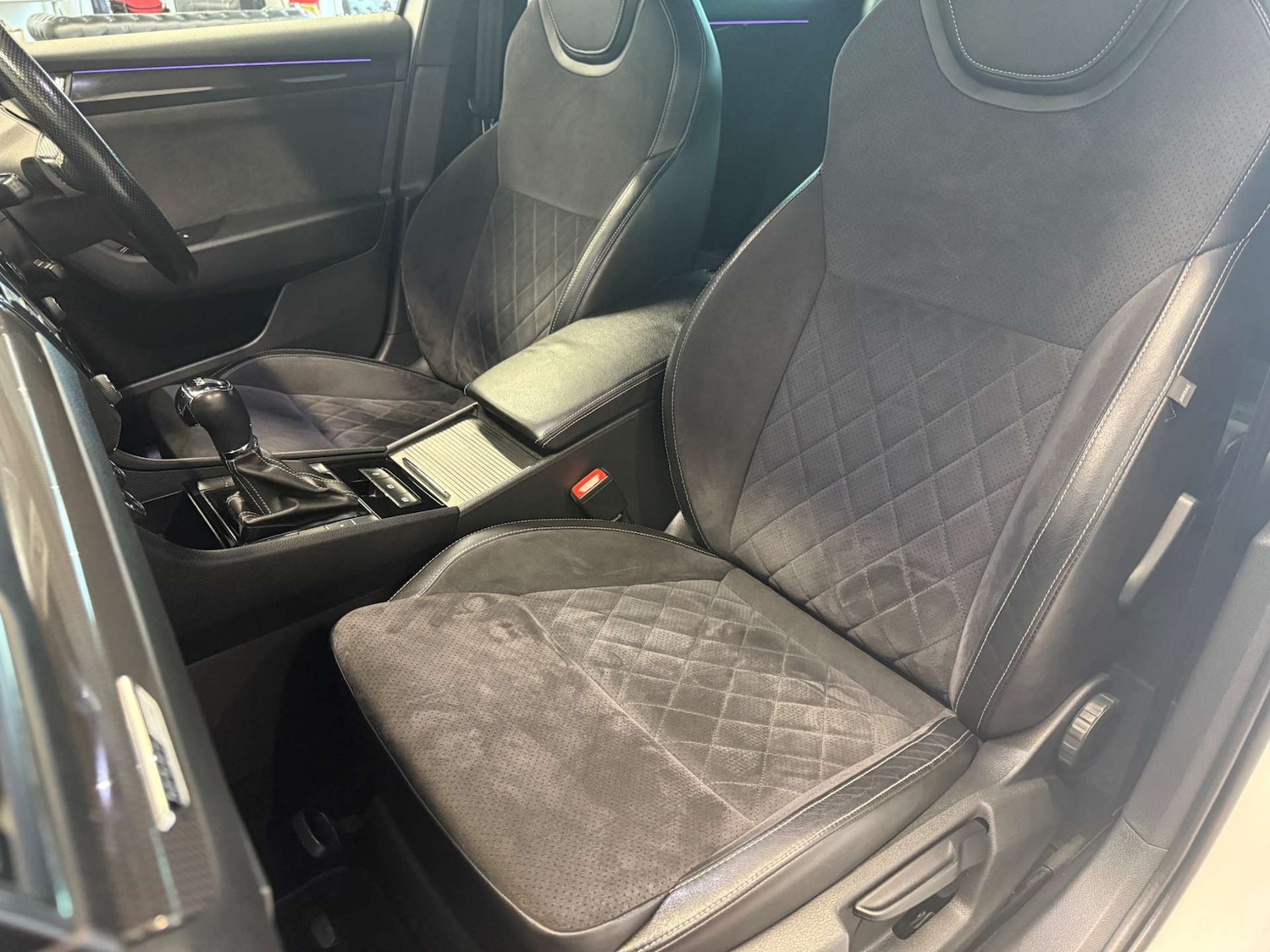 Used Skoda Superb 2017 for sale - 77621889: Photo 26