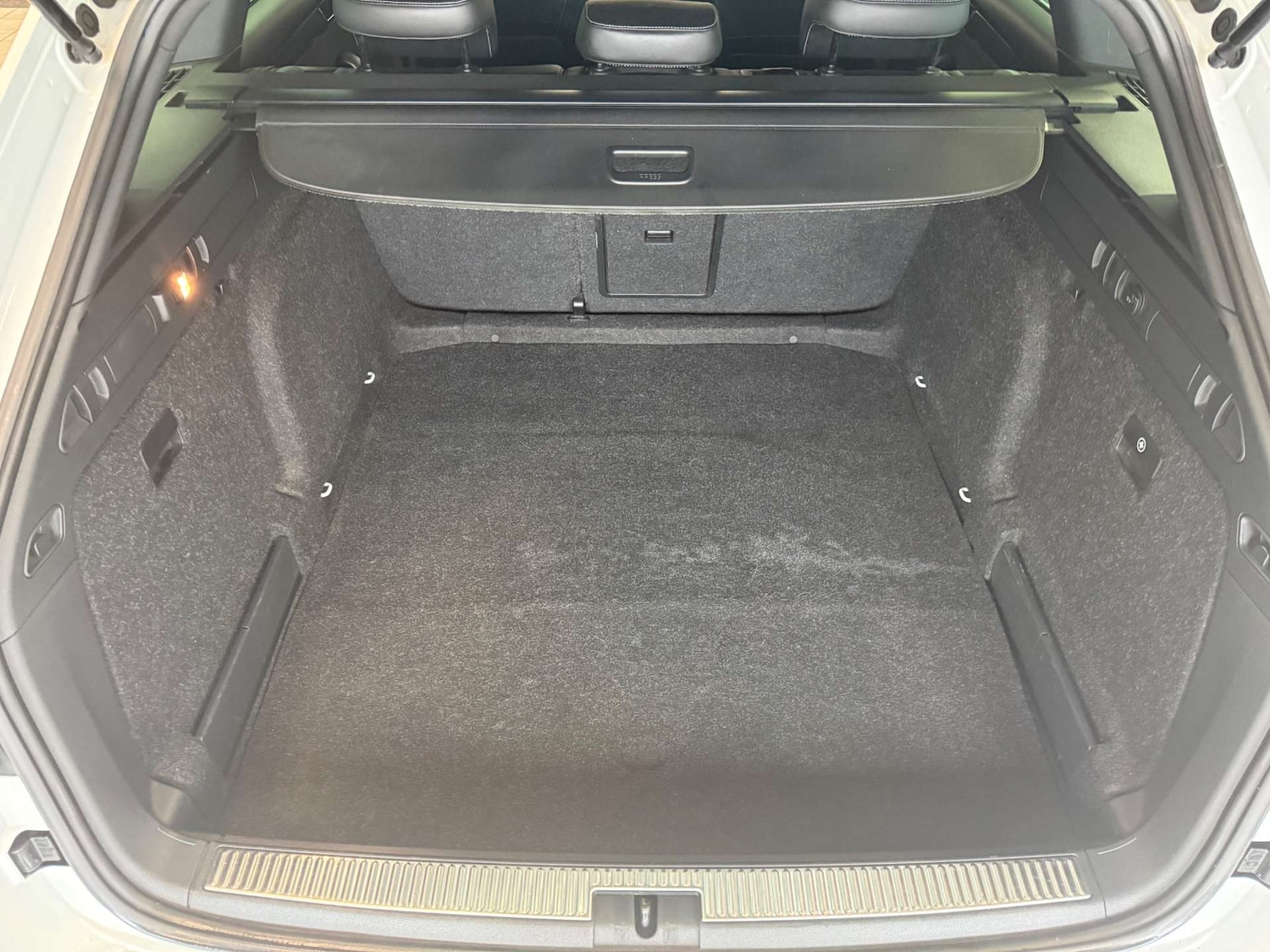 Used Skoda Superb 2017 for sale - 77621889: Photo 30