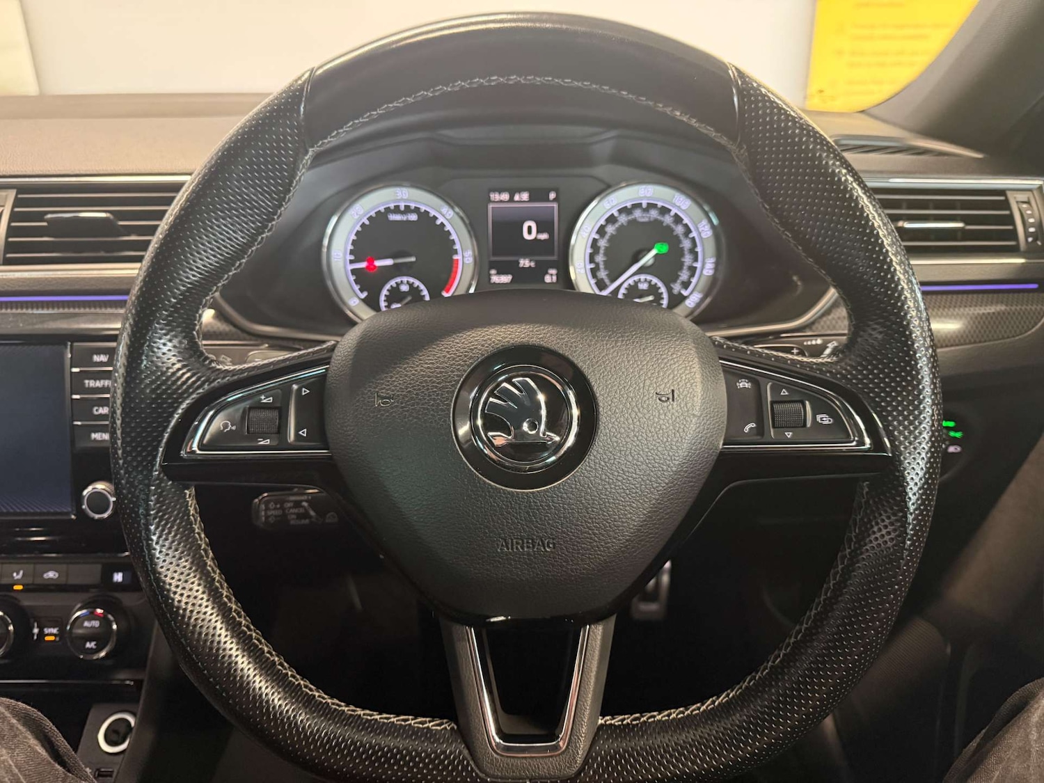 Used Skoda Superb 2017 for sale - 77621889: Photo 43