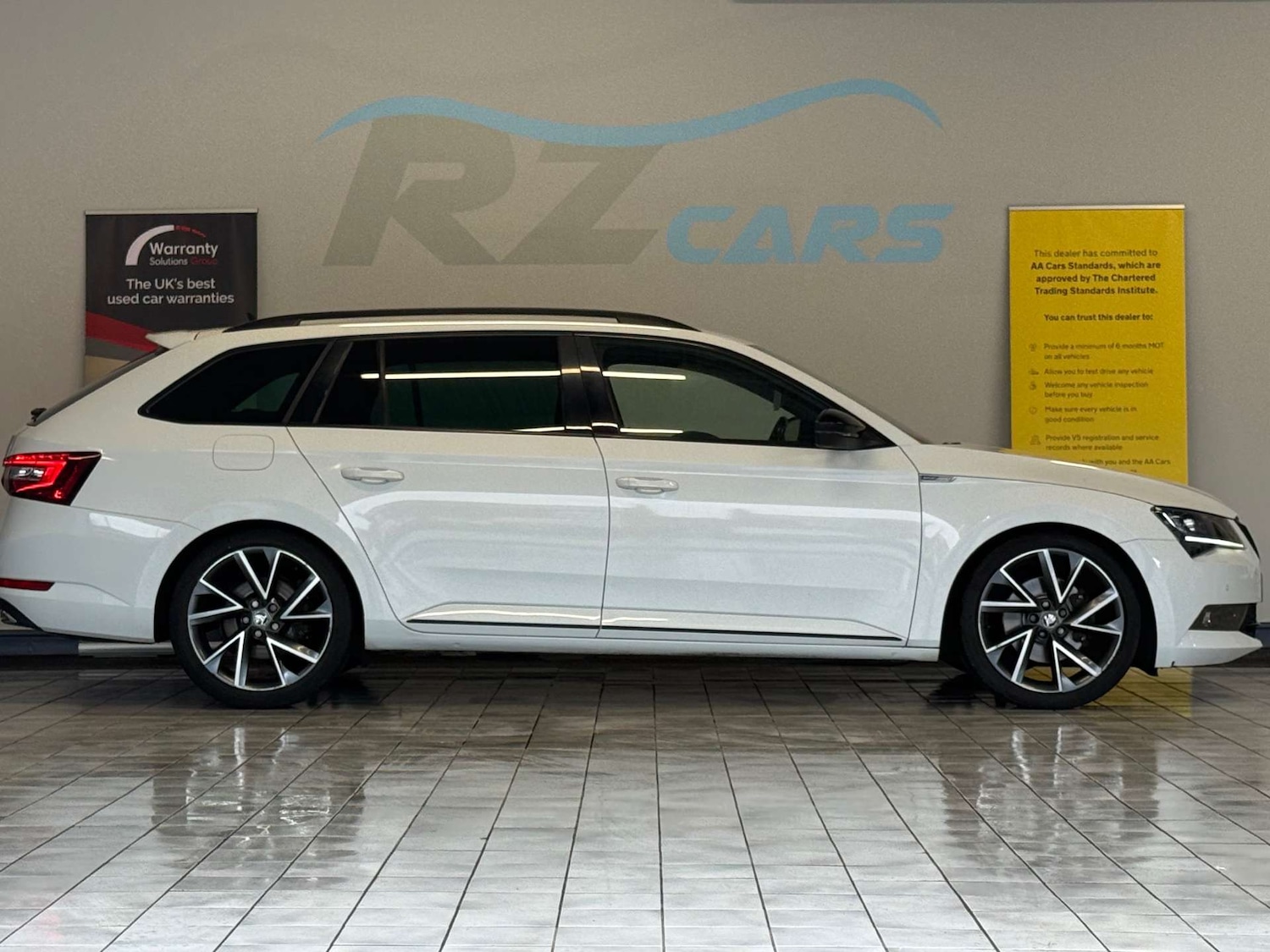 Used Skoda Superb 2017 for sale - 77621889: Photo 9