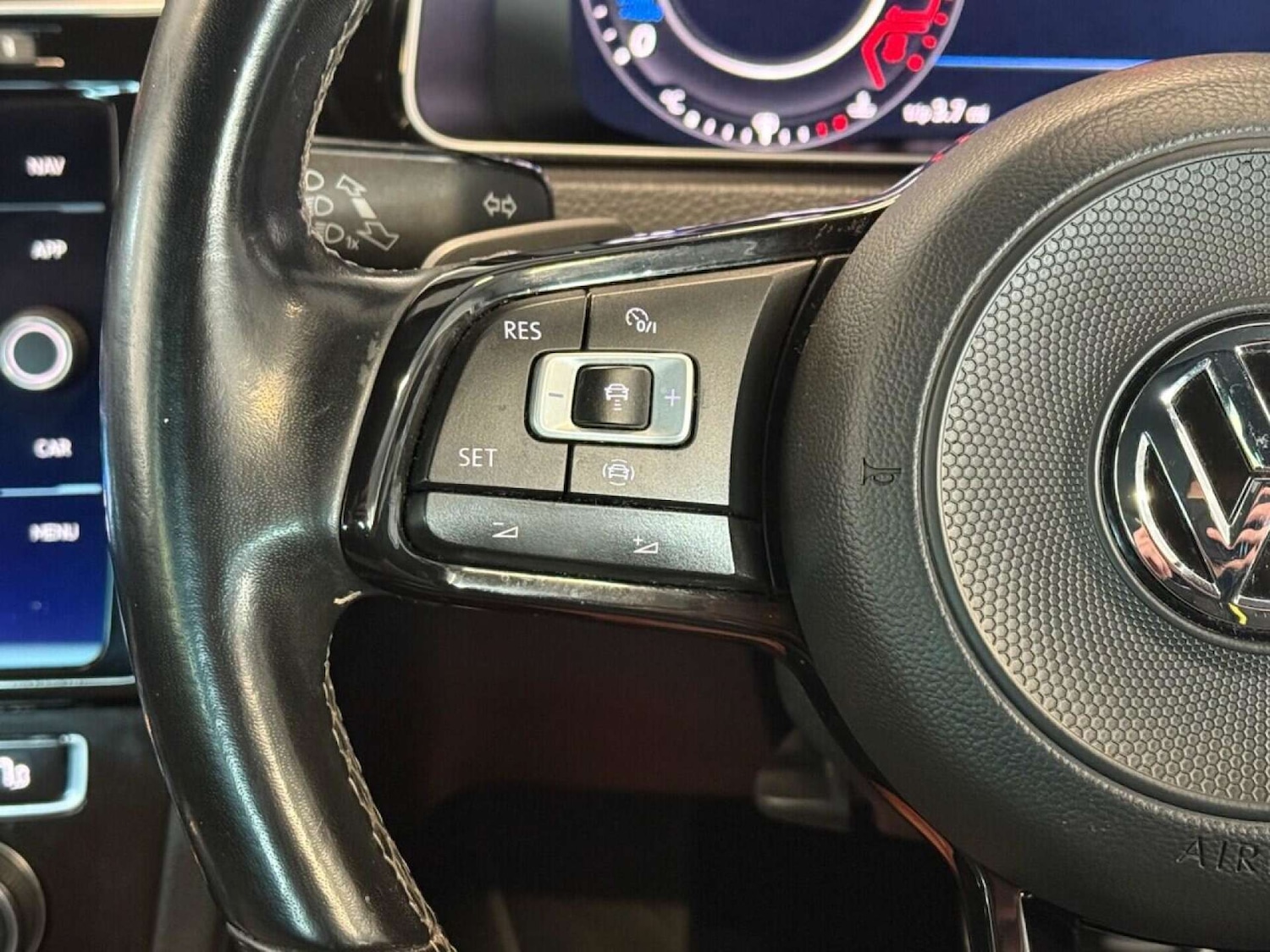 Used Volkswagen Golf 2019 for sale - 76762021: Photo 27